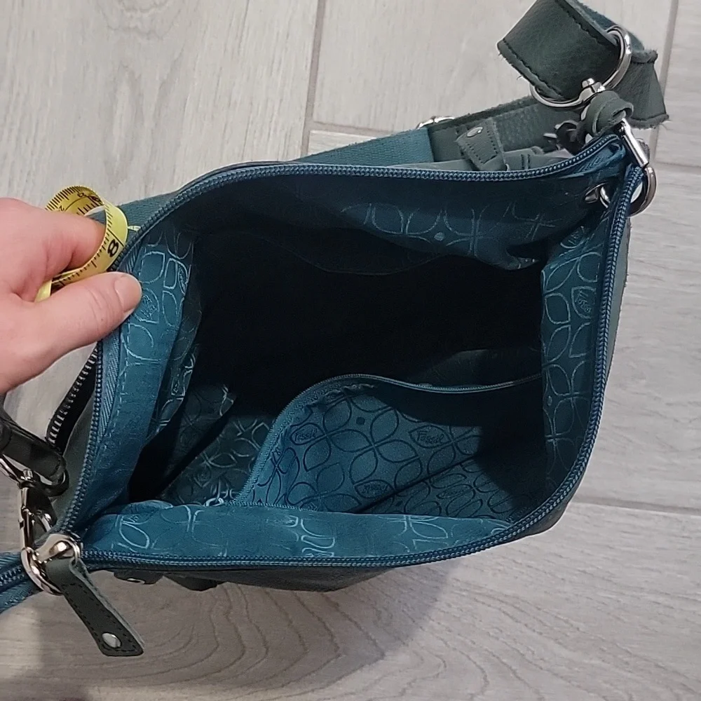 Fossil VTG Crossbody Satchel Bag - Picture 4 of 4